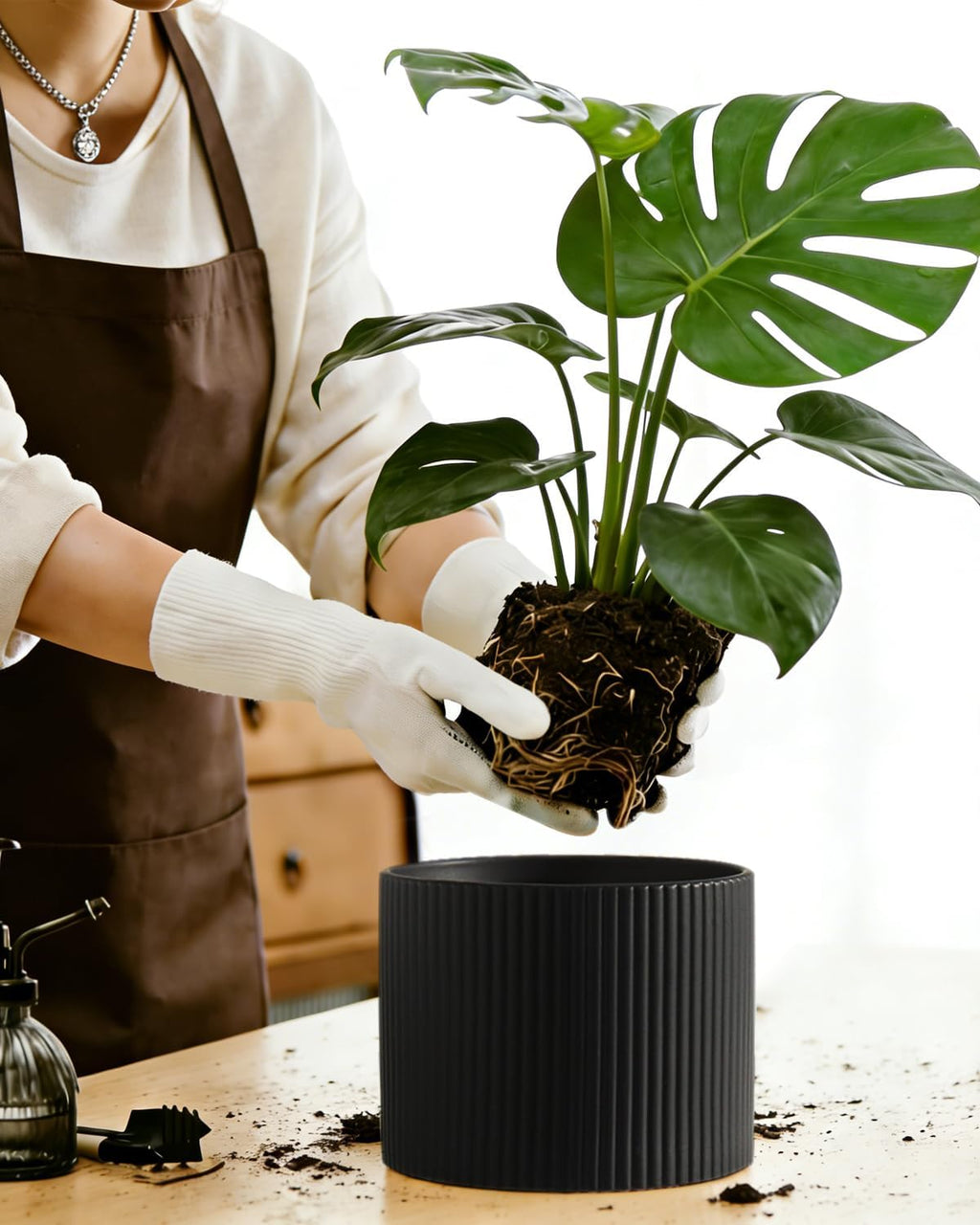Matte Black Ceramic Plant Pots, 8.1 + 6 Inch Planters for Indoor Plants, Modern Flower Pots with Drainage, Two-Sizes Set