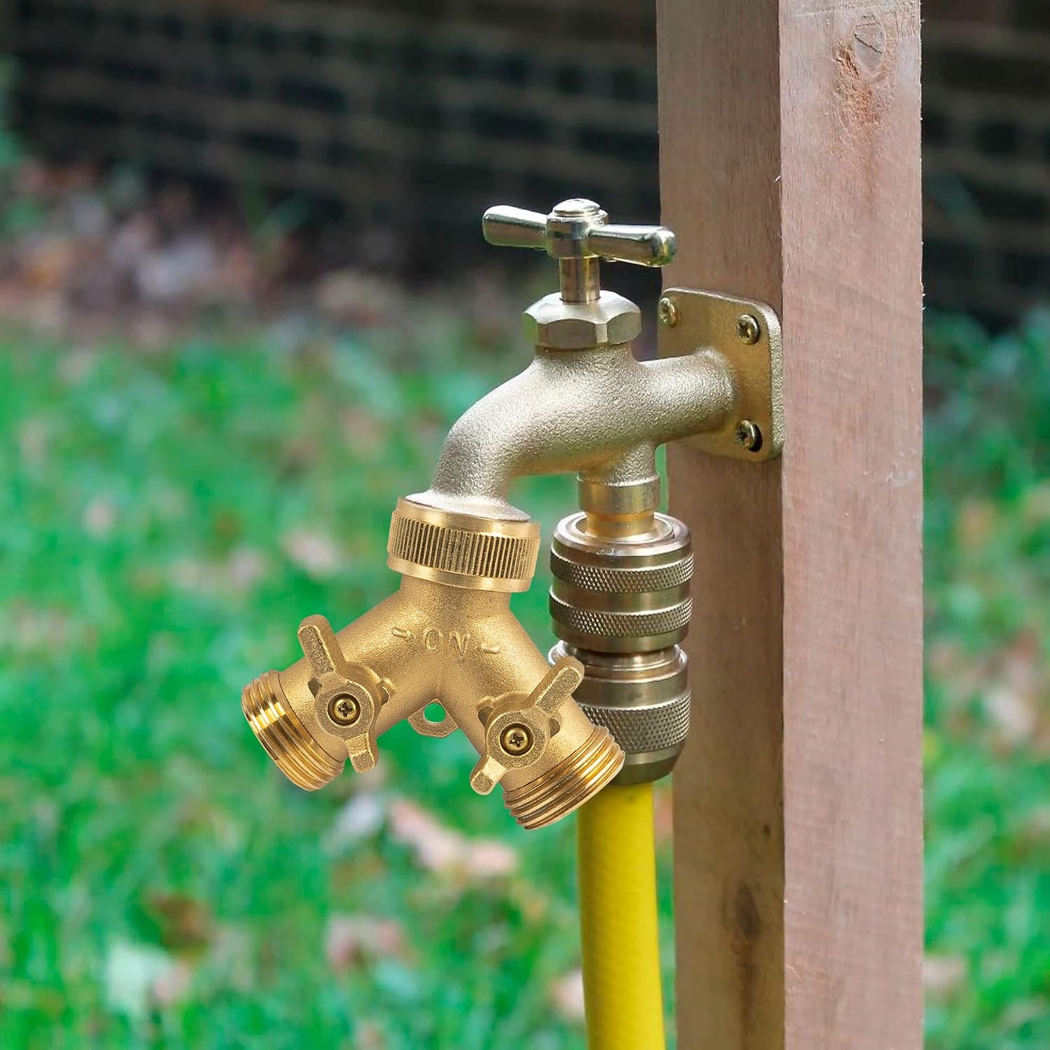 Hourleey Brass Garden Hose Splitter (2 Way), Solid Brass Hose Y Splitter 2 Valves with 2 Extra Rubber Washers (4 Pack)