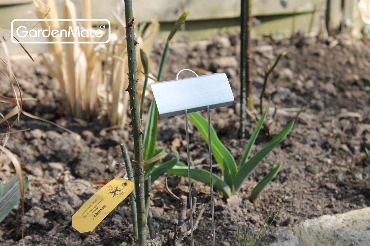 GardenMate 25-Pack Weatherproof Large Zinc Metal Plant Labels, Height 11.5", Label Area 3 1/2 x 1 1/4"