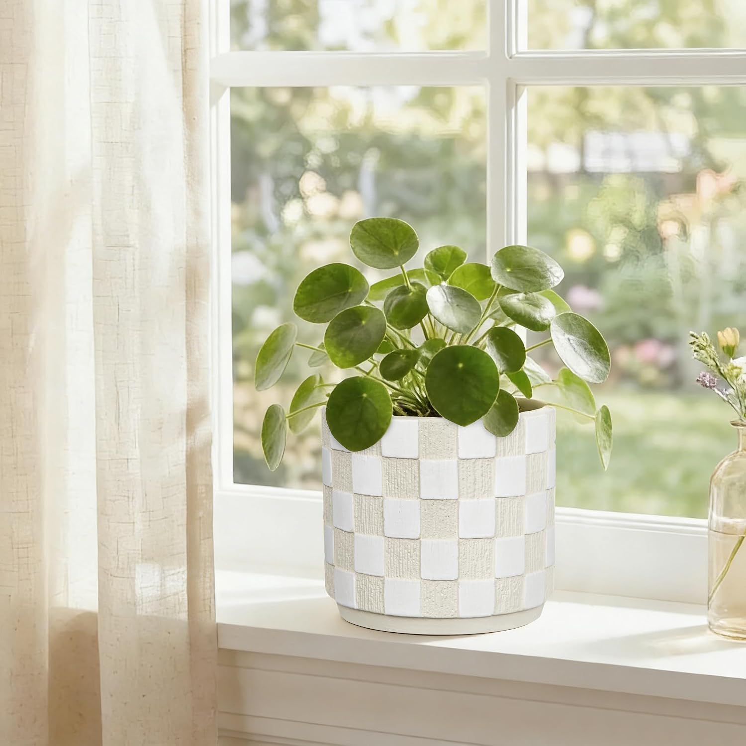 5.5 inch Ceramic Plant Pots with Drainage Hole & Silicone Plug, Checker Ceramic Round Planter Flower Planter for Indoor