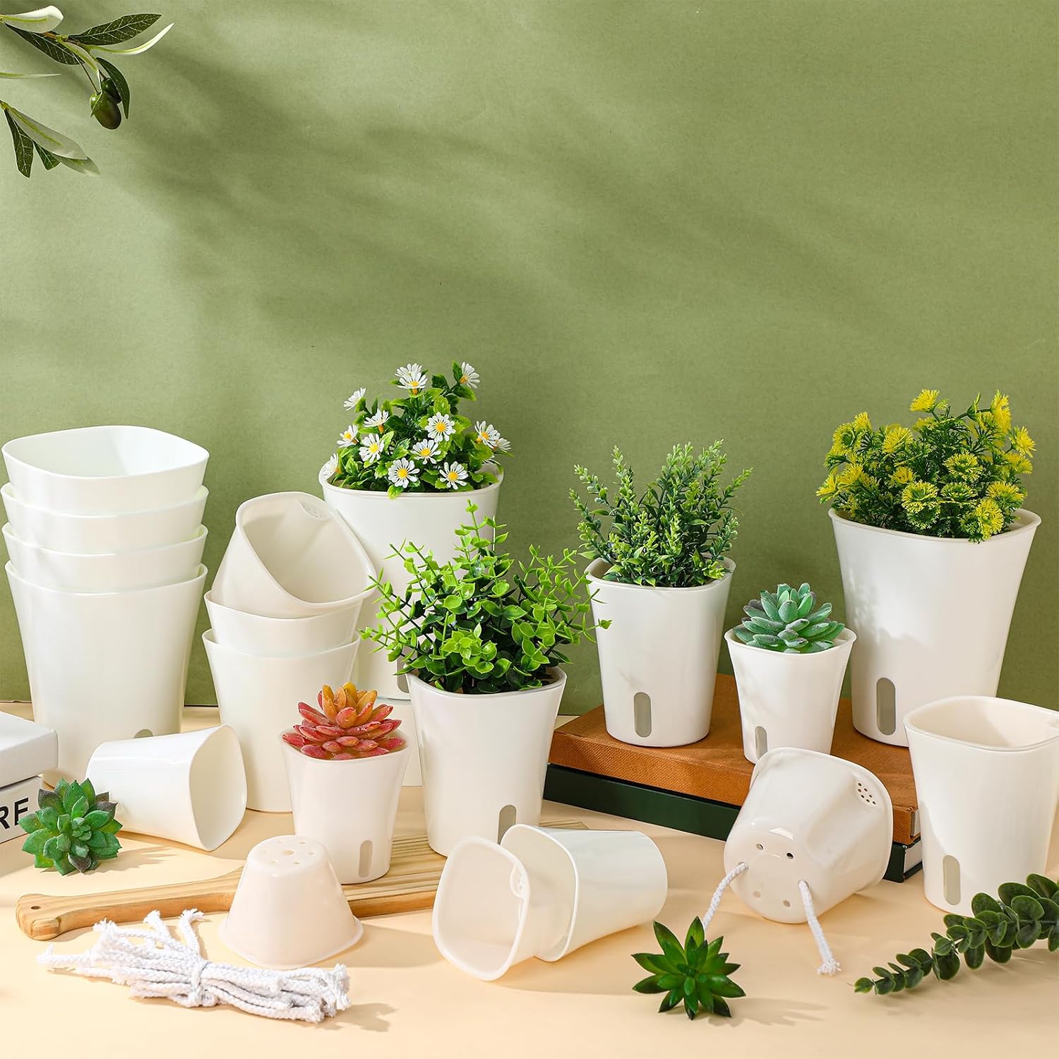 18 Pcs Self Watering Pots Plastic Plant 3 Sizes Flower Plant Pot with Inner White Flower Pots for Indoor House Plants