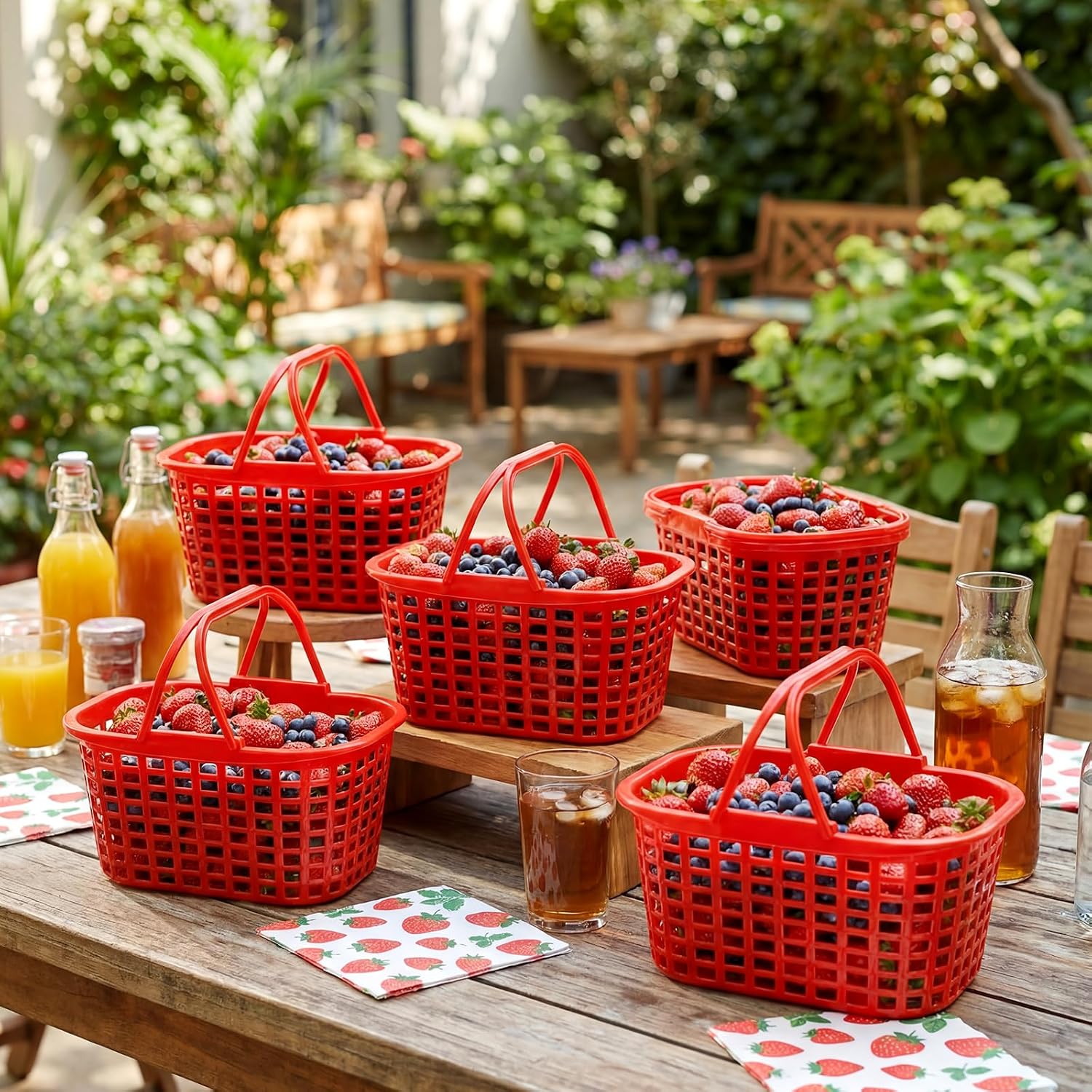 Sliner 30 Pack Berry Picking Baskets with Handle 2 Pint Plastic Strawberry Baskets for Harvesting Stackable Fruit