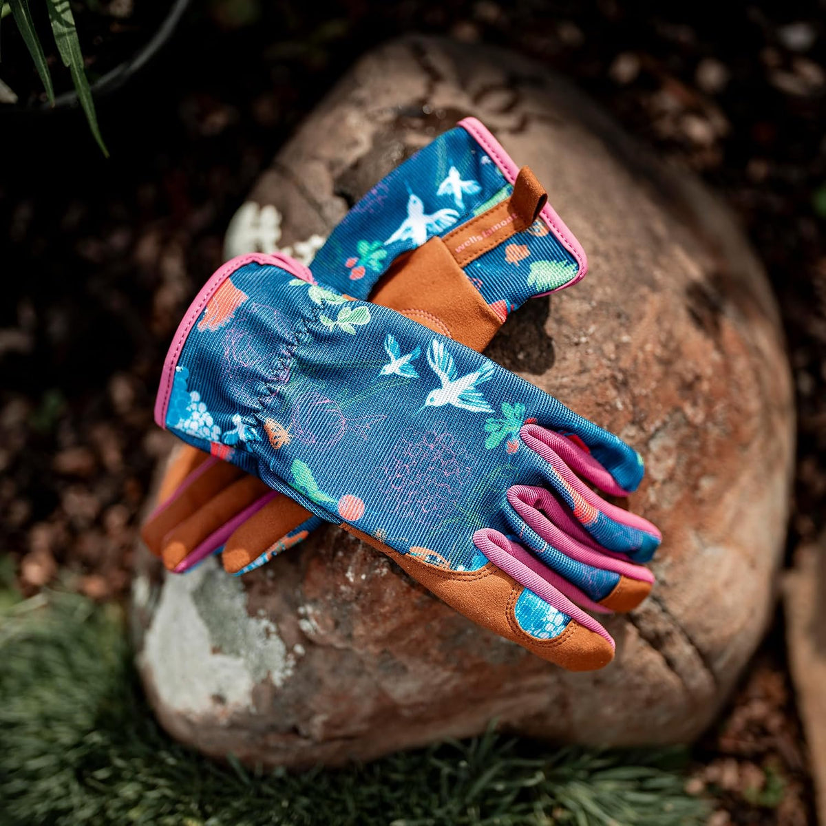 Wells Lamont Women's Garden Print Slip-On High Dexterity Work and Gardening Gloves, Navy, Large (7753L-990)