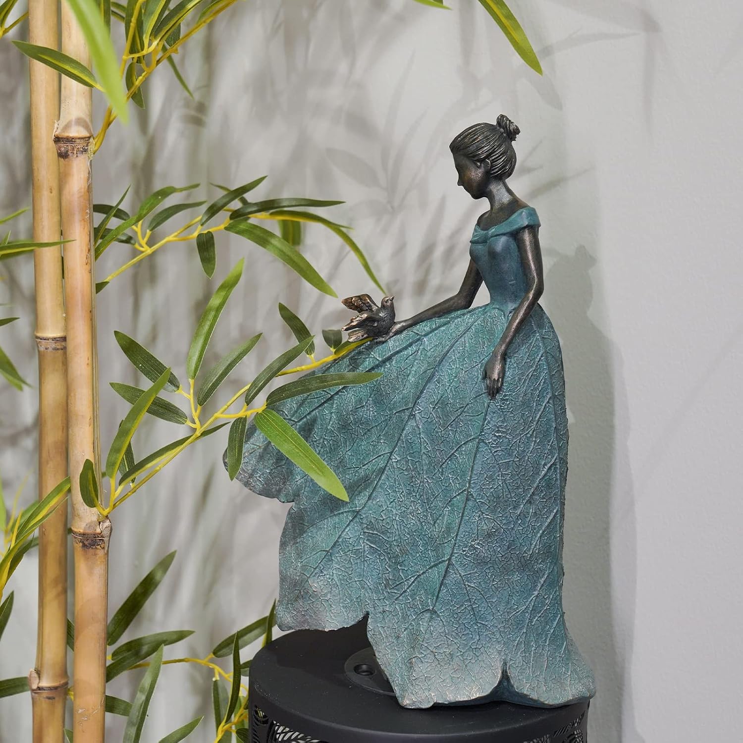 Guichifun Fairy Statue Leaf Angel Girls Gardening Gifts for Women