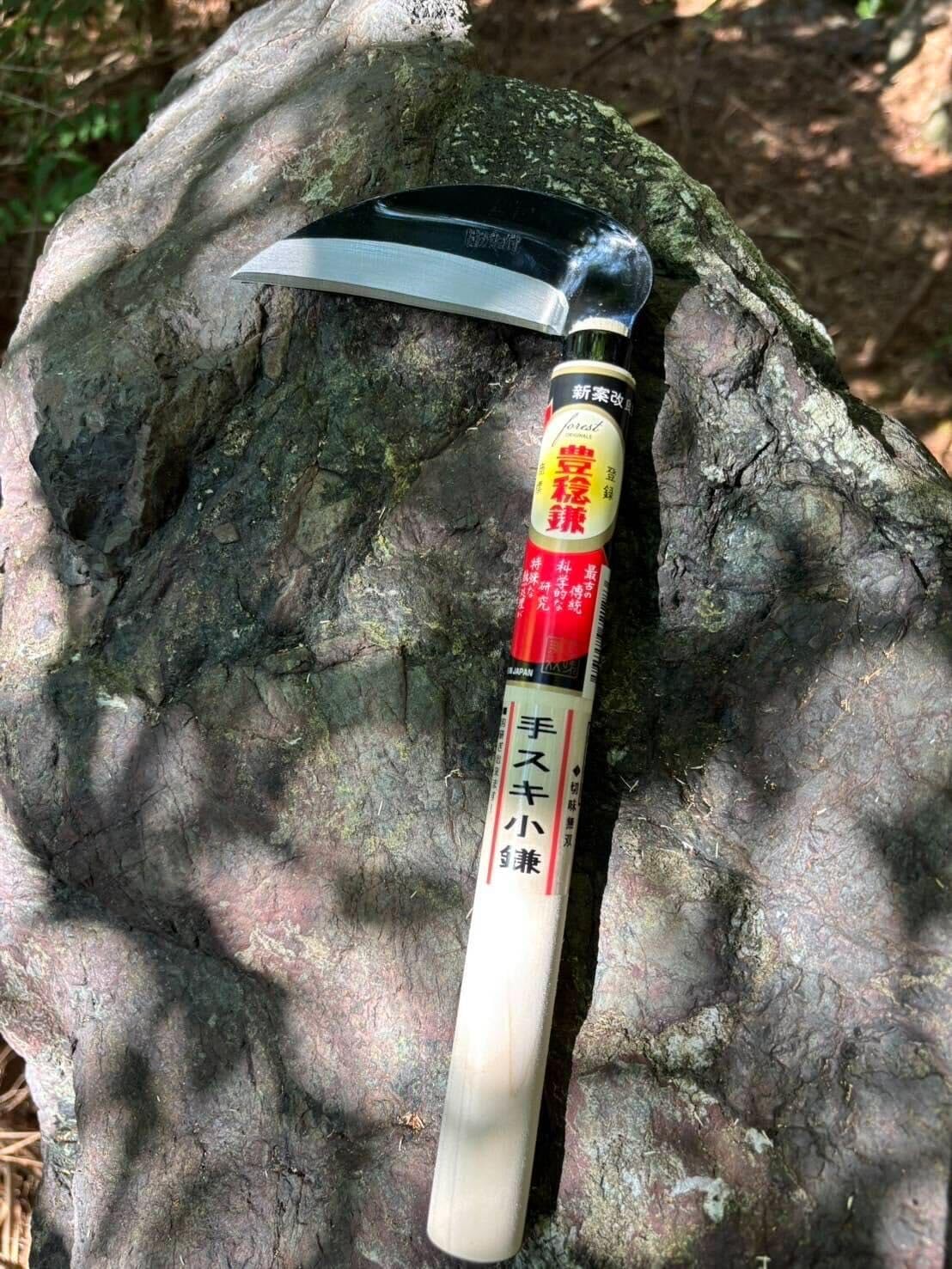 Hounen Miyawaki Nejiri Kama Weeder – Japanese Weeding Sickle, Twisted Stainless Steel, 4.7 in (12 cm) Blade, 13 in (33