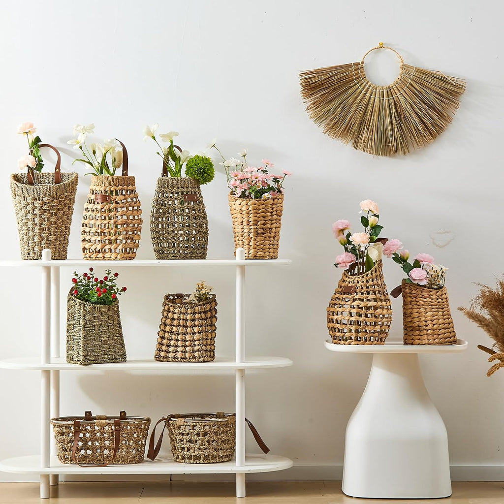 Wall Hanging Pocket Basket Portable Water Hyacinth Storage Basket Decorative Boho Mounted Organizer Dried Flower Plants
