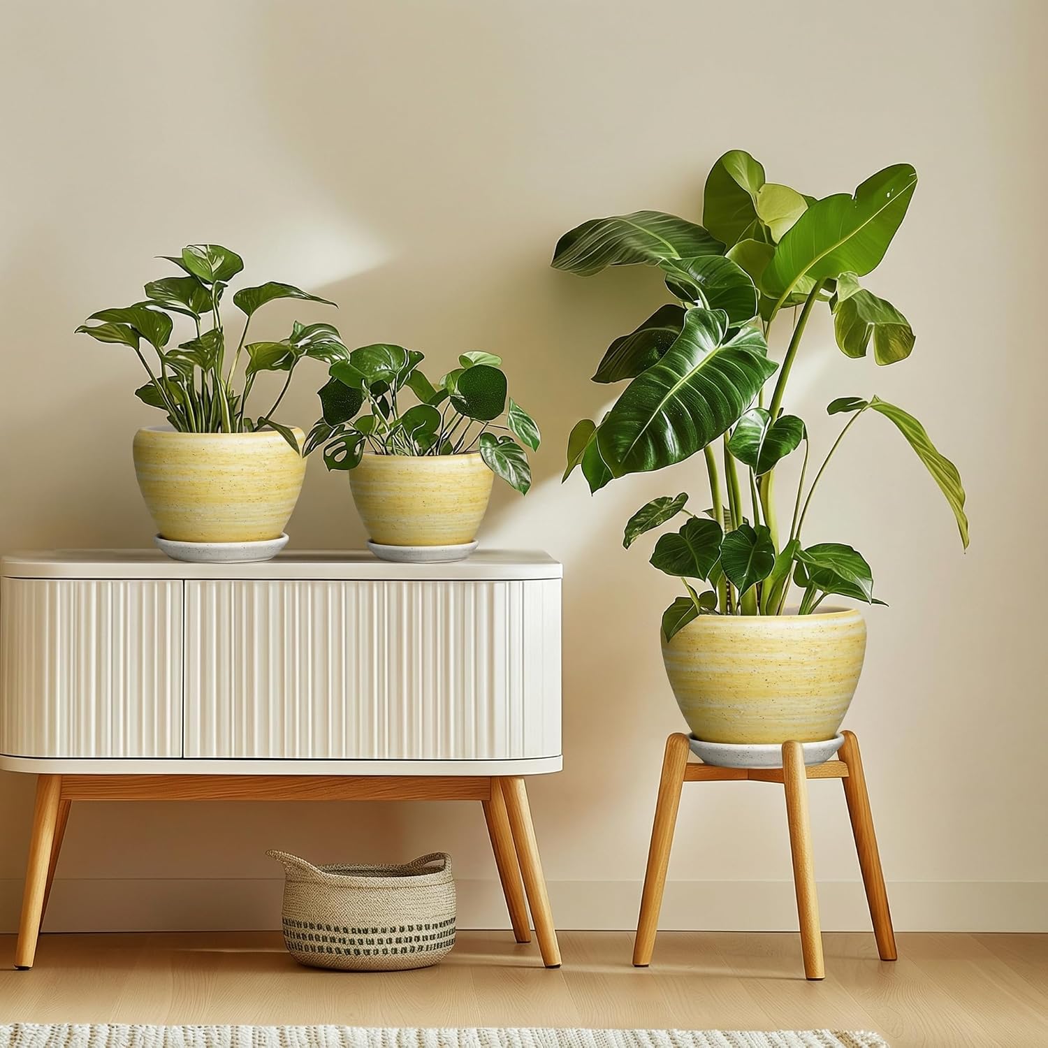 Ceramic Plant Pots - 8 Inch Planter with Drainage Hole and Tray, Decorative Pots for Plants Indoor Outdoor, Round