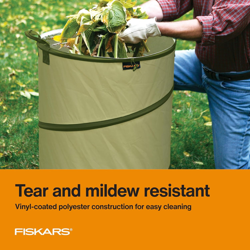 Fiskars 30-Gallon Kangaroo Collapsible Pop Up Garden Bag for Yard Waste | Reusable Container & Leaf Bag for Grass
