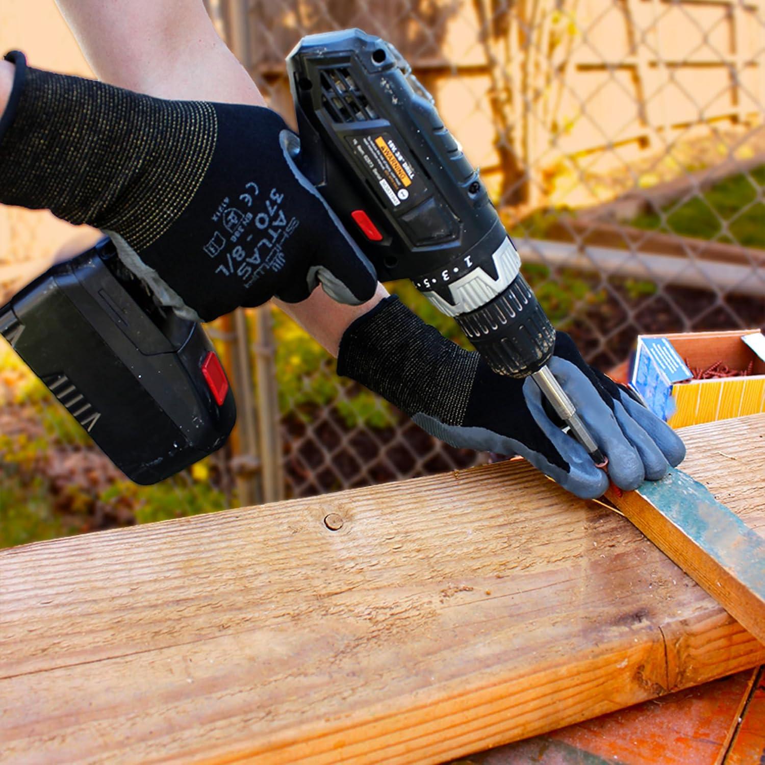 SHOWA Atlas 370B Professional Nitrile Work Gloves,for Landscaping, Gardening & Assembly, General Purpose Gloves