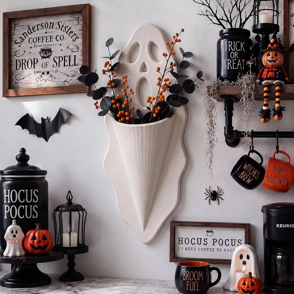 Halloween Ghost Wall Planter 13.4'' White Ghost Scream Face Resin Wall Vase Spooky Hanging Pocket Planter for Plants