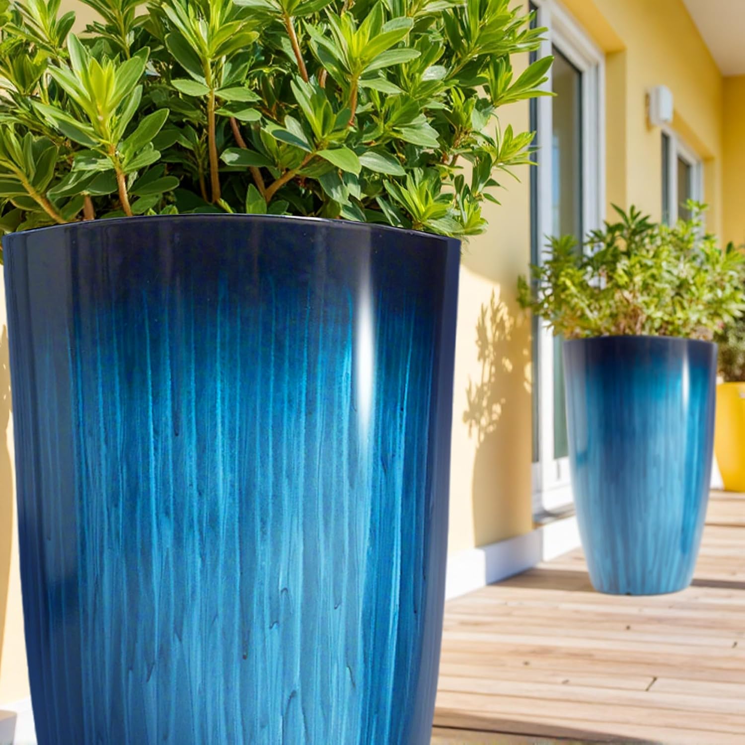 Worth Garden 20" H. Large Plastic Planters - Set of 2 Gradient Blue Glossy Smooth Finish - Tall Plant Pots for Indoor &
