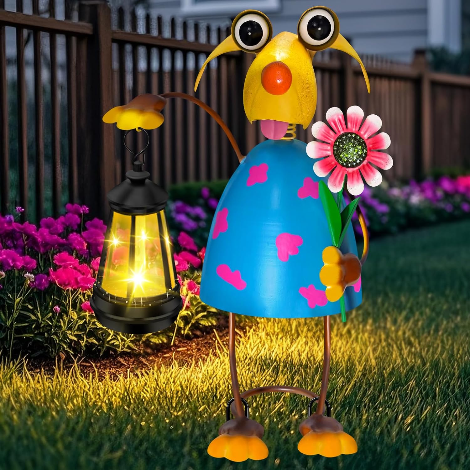 Solar Metal Dog Garden Statue with Lantern, Outdoor Garden Decor Figurine | Bobble Head Spring Neck Wind Wobble Design