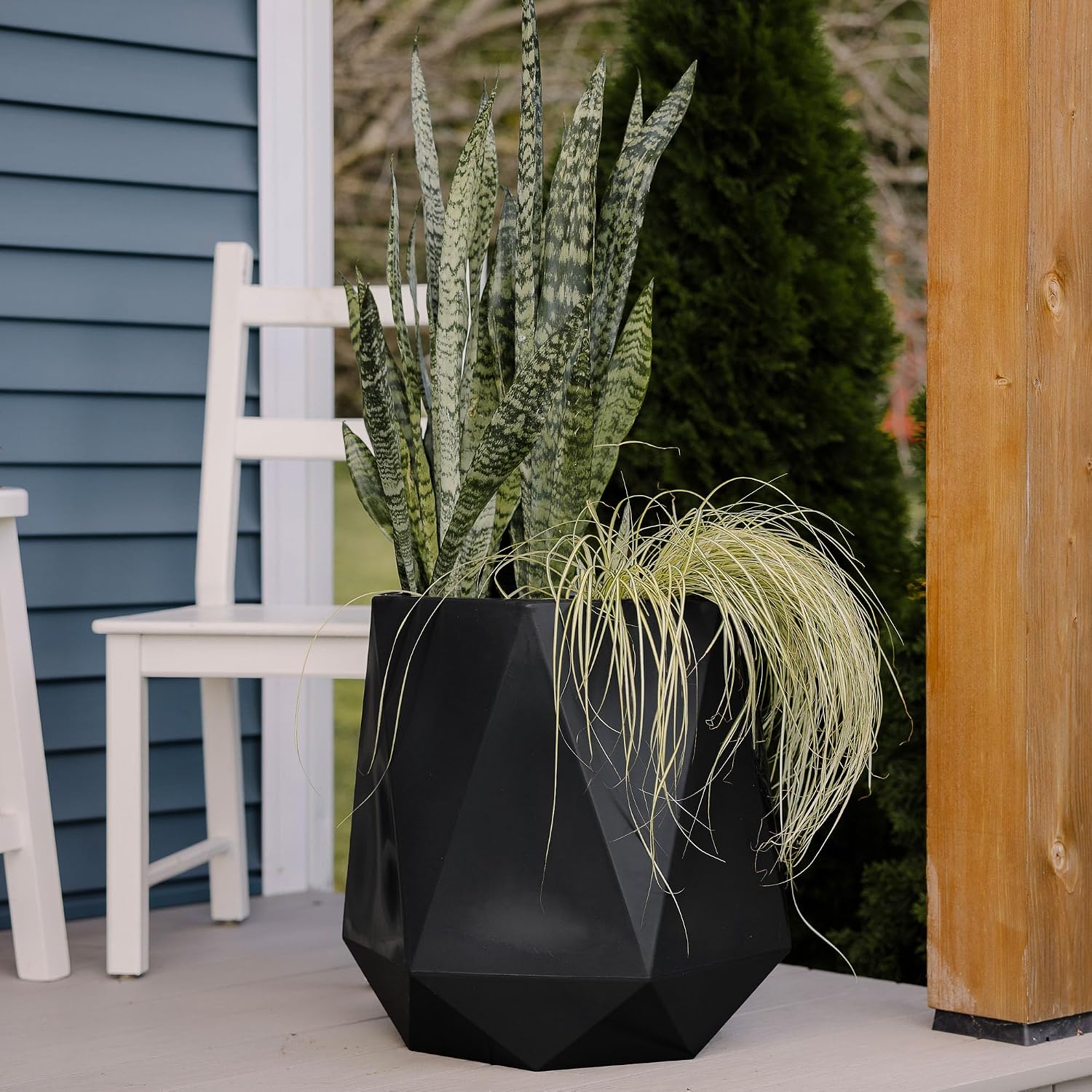 Large Planters for Outdoor Plants - Set of 3, 15.5/18/20 Inches Outdoor Planters for Porch - Tall Planter for Outdoor &