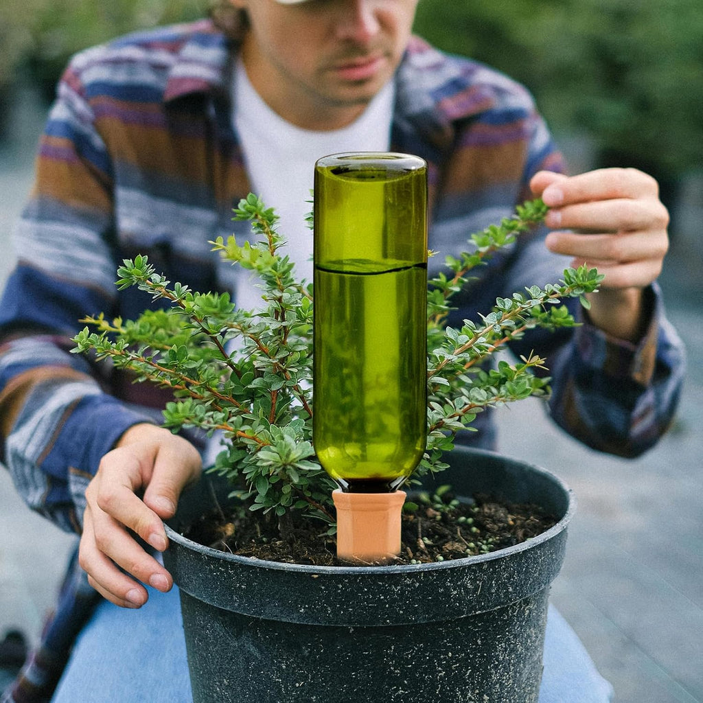 TINSKY 6 Sets Plant Watering Devices Terracotta Self Watering Spikes and 26 Oz Plastic Green Bottles Slow Release