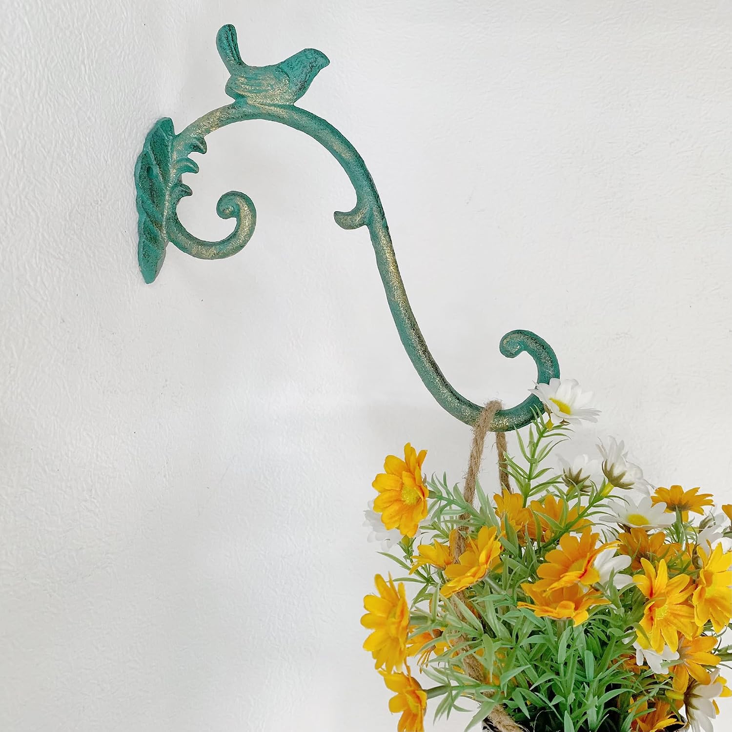 Rustic Bird-Shaped Decorative Wall Hook Hangers for Outdoor Hanging Plants, Basket, Brackets, Flower Pots, Bird Feeder