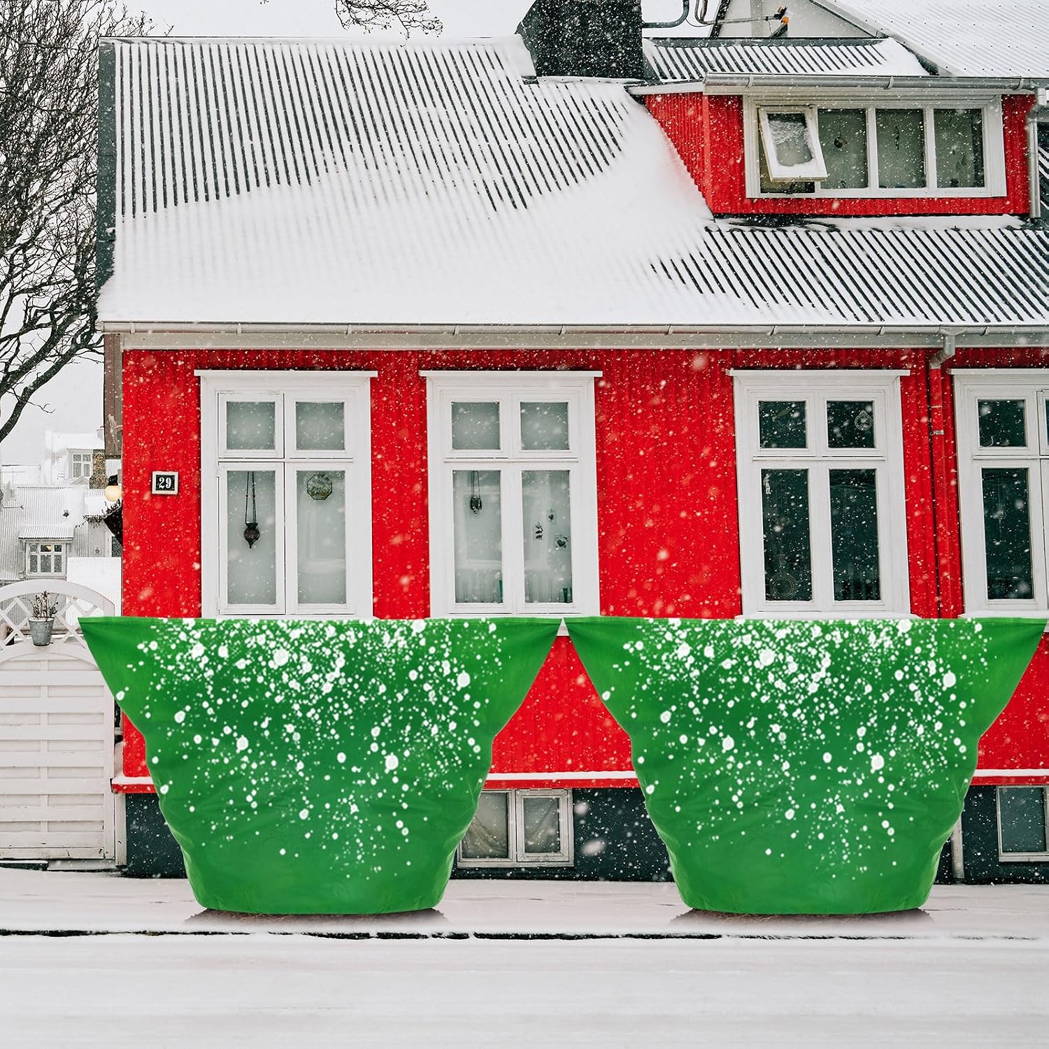 Zhengmy 9 Pcs 47.2 x 47.2 Inch Plant Covers Freeze Protection Winter Frost Cloth Reusable Plant Protector Blankets with