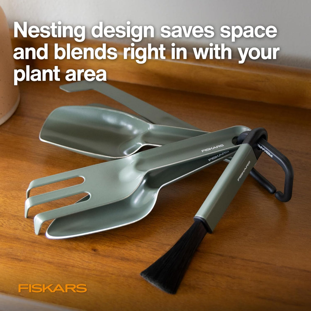 Fiskars 5-Piece House Plant Cultivating Tool Set for Indoor Gardening | Nesting Trowel, Soil Scoop, Cultivator, Tongs &