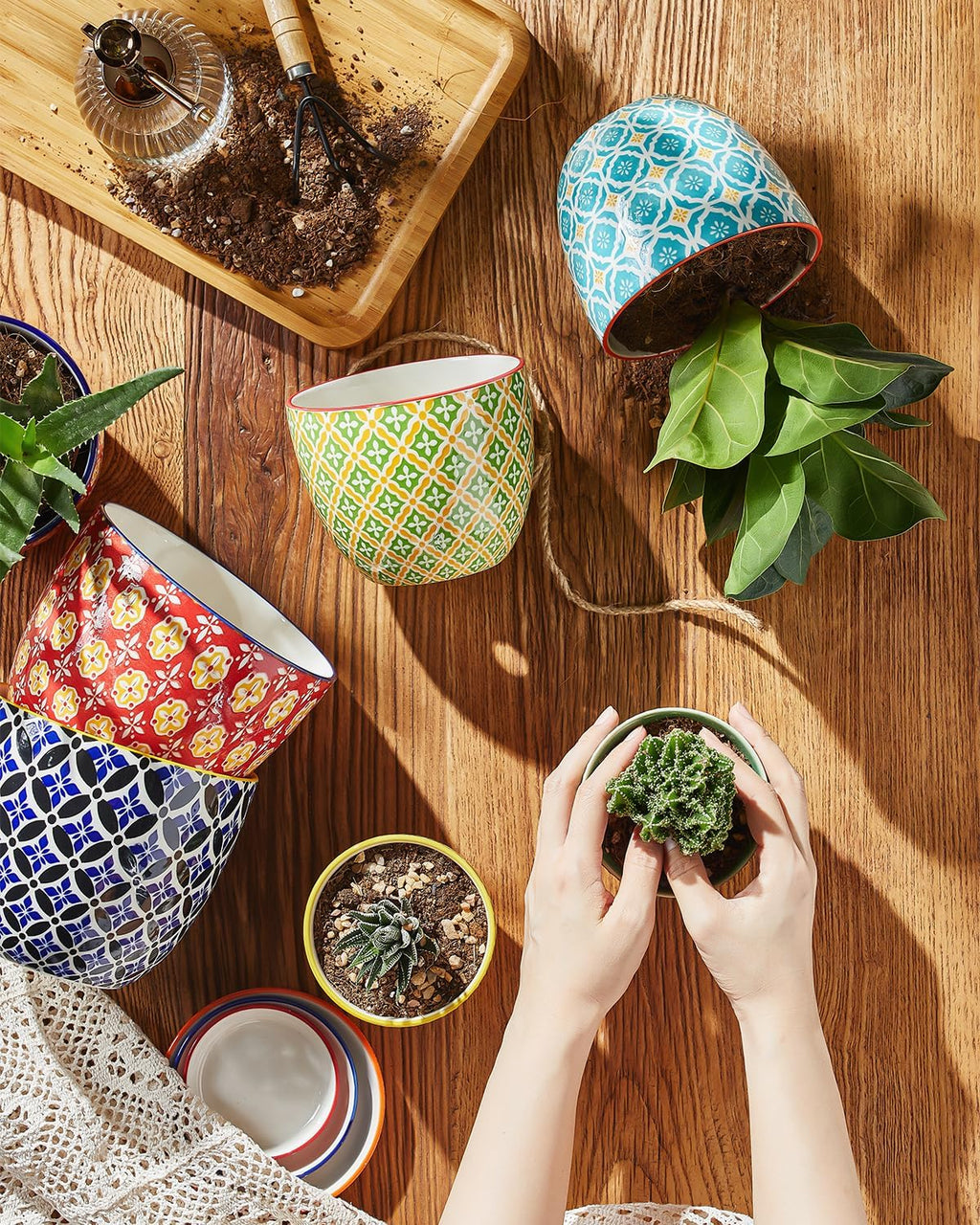 Metahom Ceramic Plant Pots, 4.9 Inch Flower Pots with Drainage Hole & Saucer, Colorful Planter Pots for Houseplants