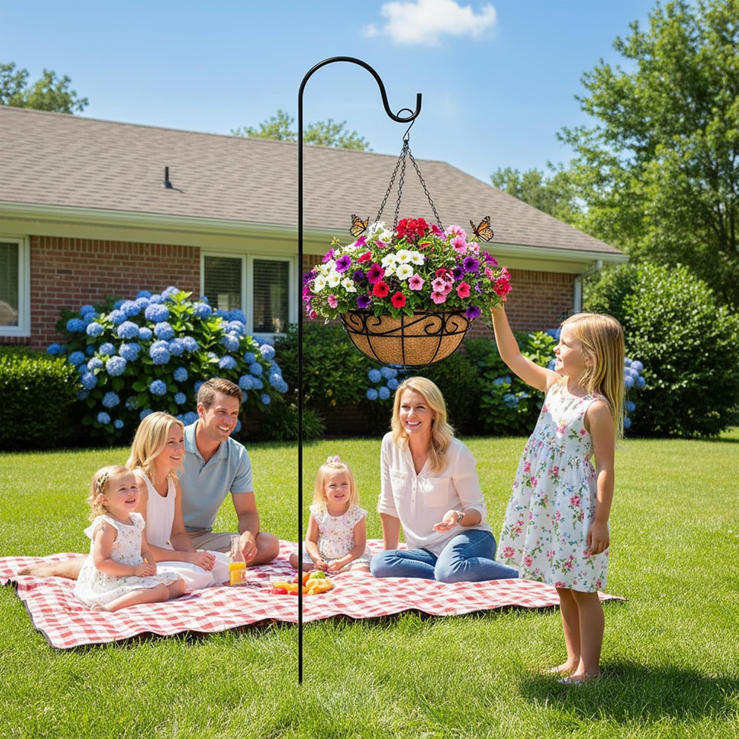 EIMQUVW Outdoor Metal Hanging Planters Basket (4pack, 14 inch) Hanging Baskets for Plants Chain Round Wire Plant Holder