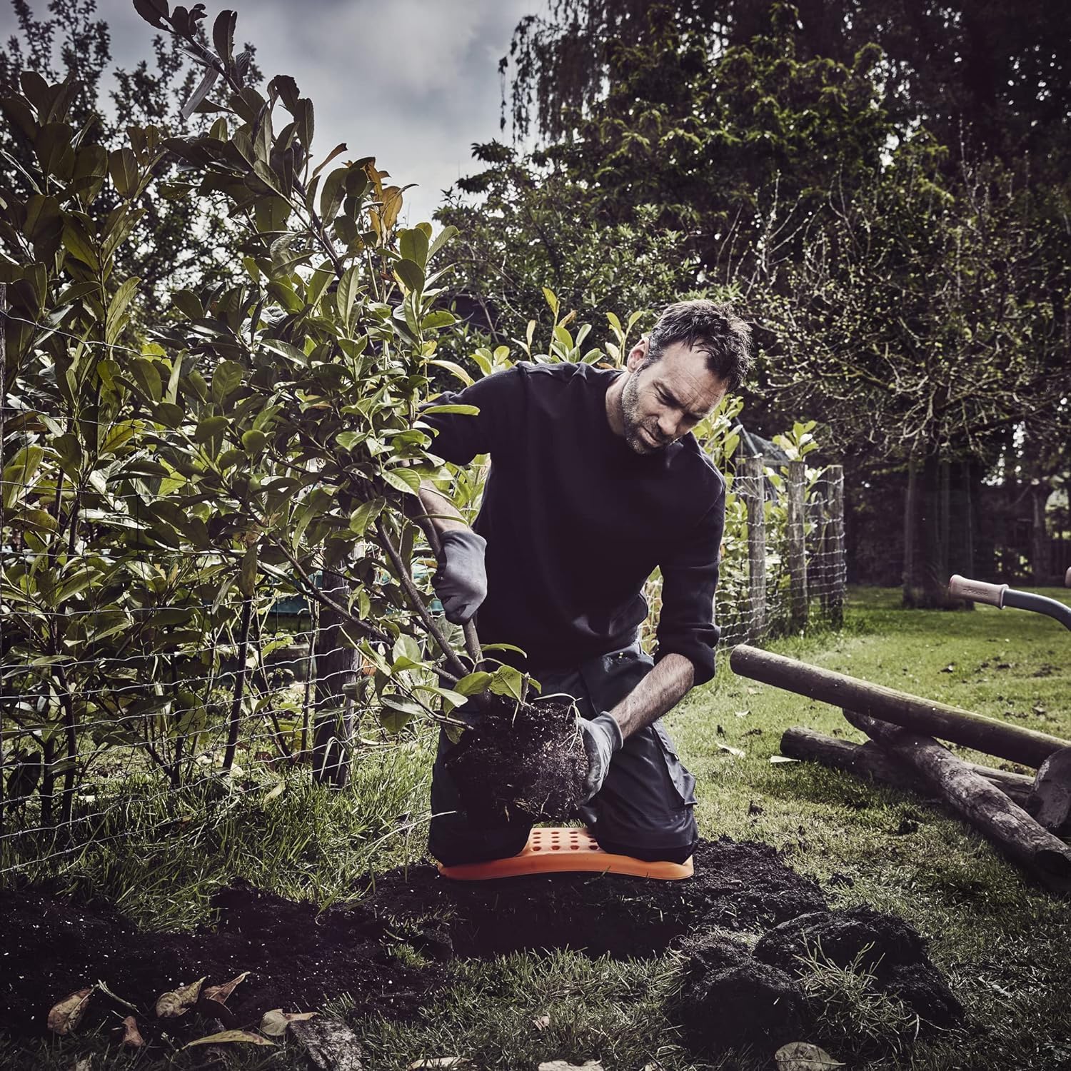 FENTO BOARD | Multi-function Knee Pad | Lightweight Kneeling Pad Anti-Slip Bottom | Knee Pads for Gardening, Cleaning
