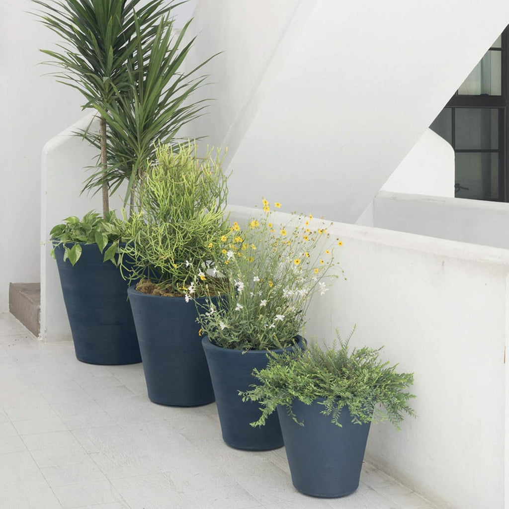 Crescent Garden Madison Planter– Weather-Resistant, Double Walled Indoor/Outdoor Plant Pot with Drain Hole – Durable