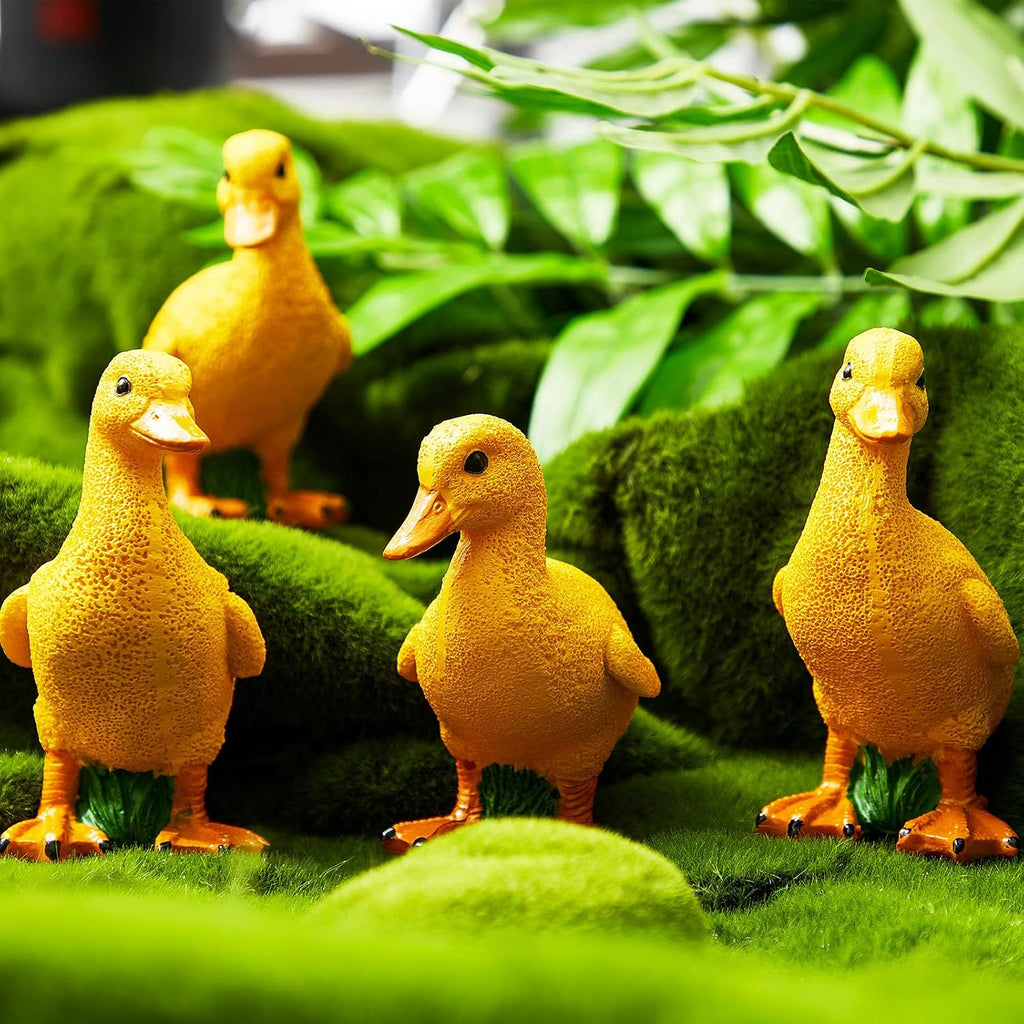 Lenwen 4 Pcs Resin Duck Figures Ducks Statue Duckling Outdoor Garden Statues for Patio Lawn Outdoor Yard Pond