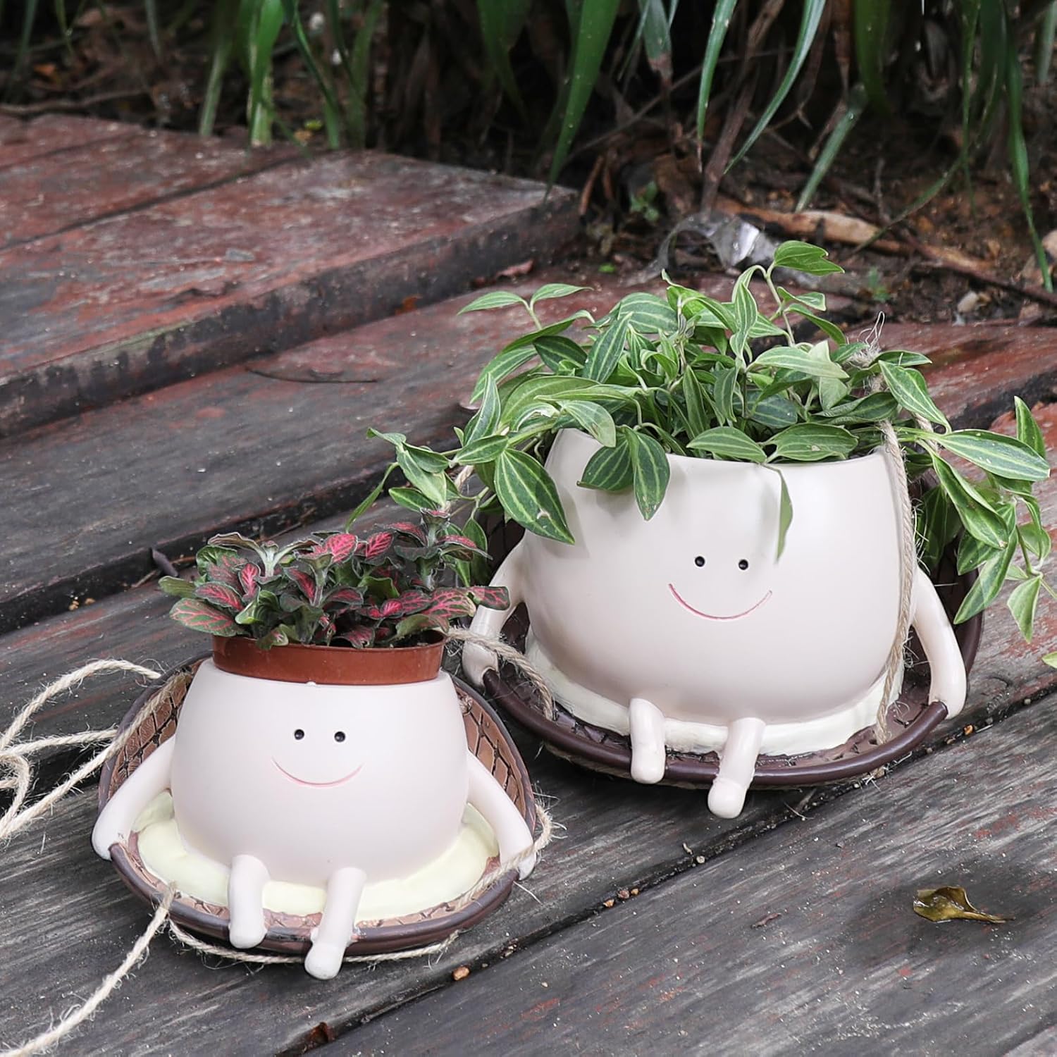 Smiley Face Hanging Planter Pots Cute Plant Pot for Plants, Funny Swinging Planters Succulents Live Planters Gift Idea