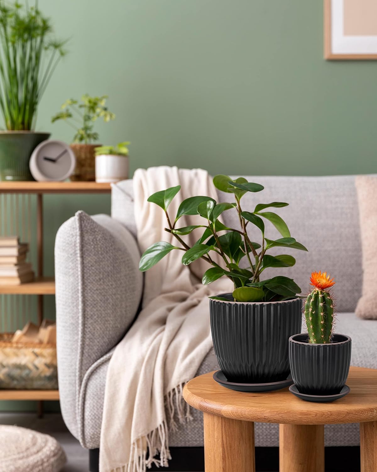 D'vine Dev 2-Pack Stoneware Planter Pots, 4.5/5.8 in, Black, 99-D-2 | Vertical Ribbed Texture, Smooth Glazed Finish