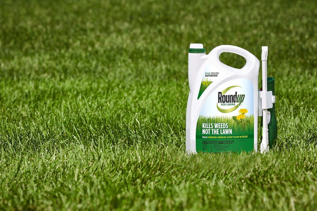 Roundup For Lawns1 Ready to Use - All-in-One Weed Killer for Lawns, Kills Weeds - Not the Lawn, One Solution for