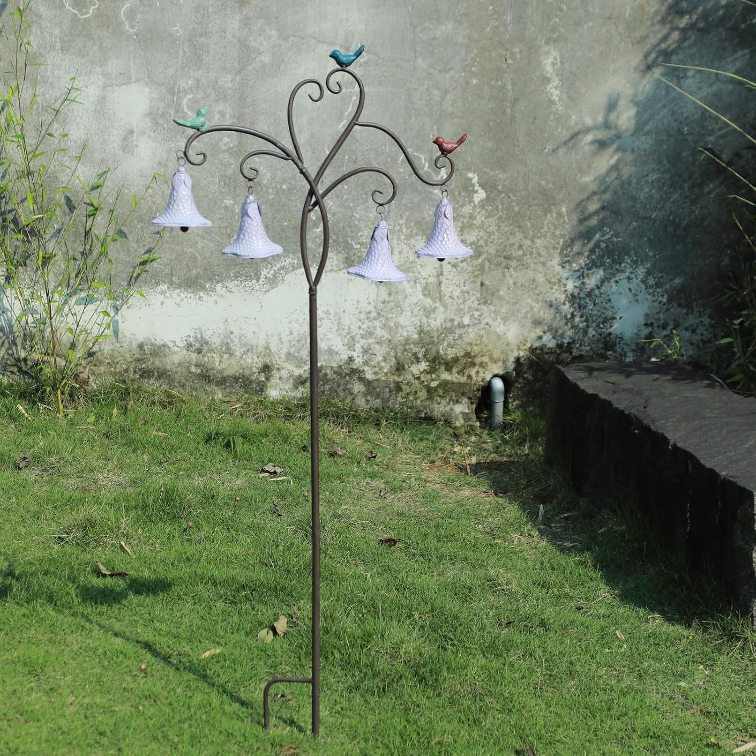 HOUYANG 48 Inch Metal Decorative Garden Stake with Bird and Bell Decor | Rustic Metal Flowers Yard Art for Outdoor Yard