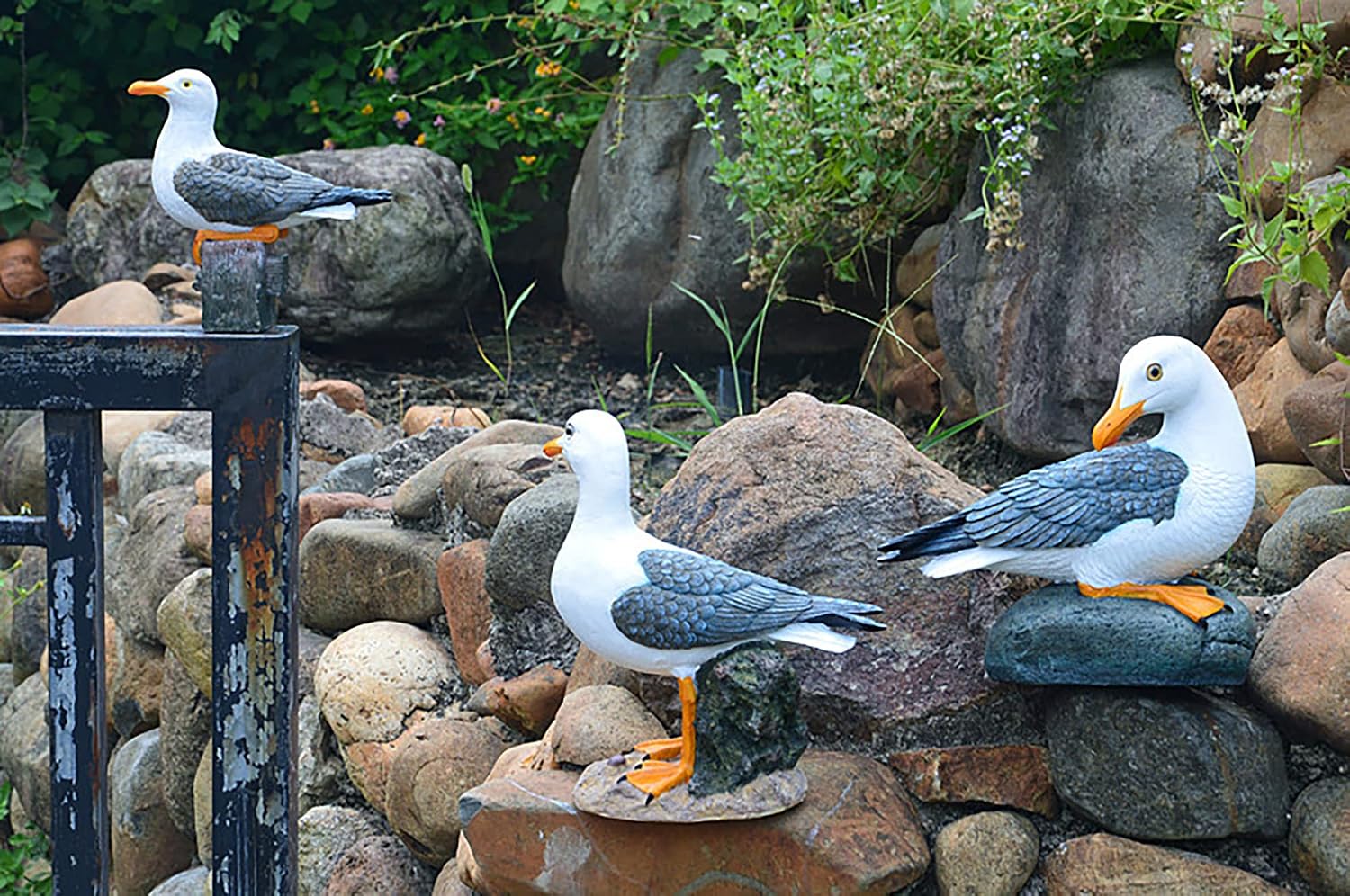 Real Seagull Outdoor Sculpture,Garden Bird Statue,Beach Statue Decor,Resin Animal Seabird Ornaments,Coastal Beach