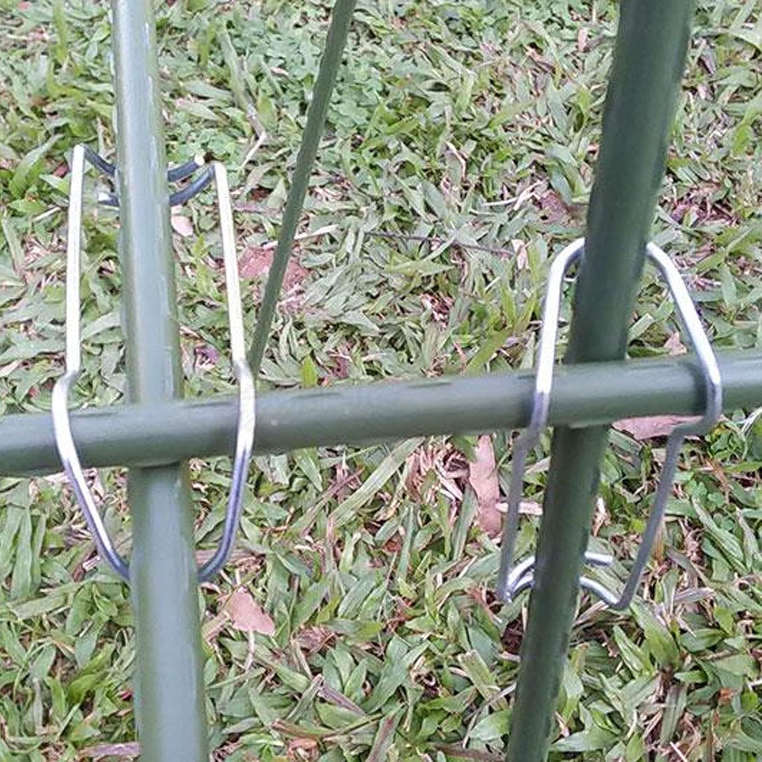 Plant Support Spring Clips, 30Pcs x 16 mm/0.63 in Diameter | Stainless Steel | Greenhouse & Garden Trellis | Fix Vines