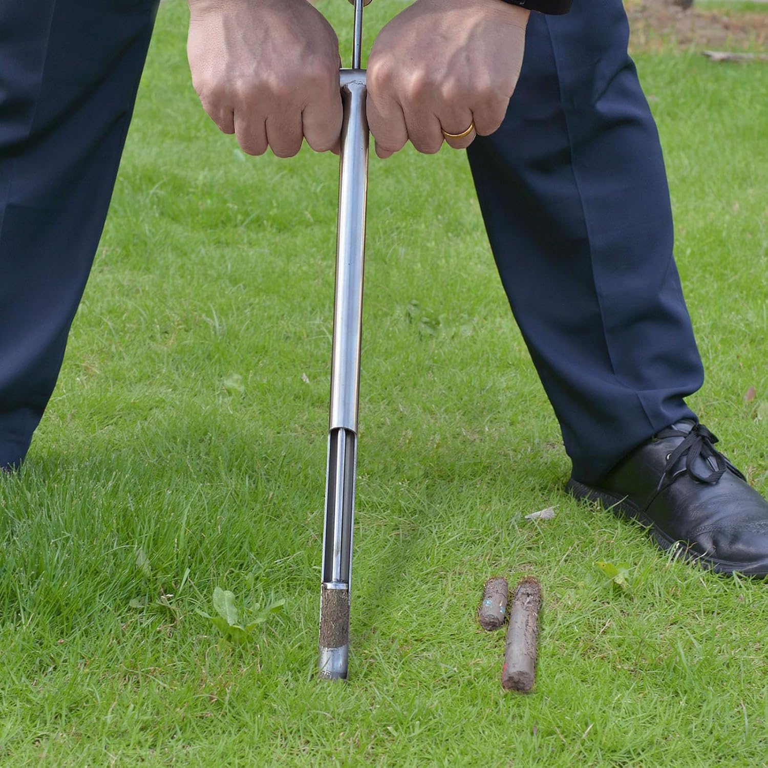 Soil Probe 16 Inch with 2 Bags, Soil Sample Probe with Ejector for Lawn House Plants, T-Handle Soil Sampler Probe Rod