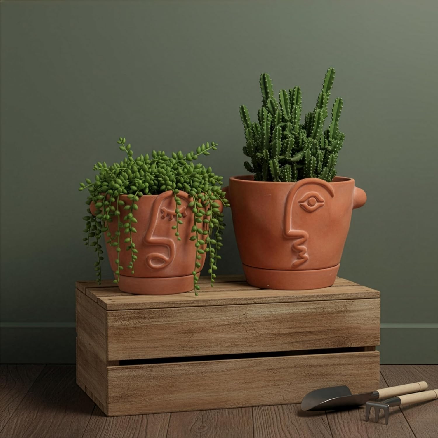 HERDUK 6 Inch Terracotta Abstract Face Planter with Drainage & Saucer – Artistic Ceramic Flower Pot for Indoor Plants
