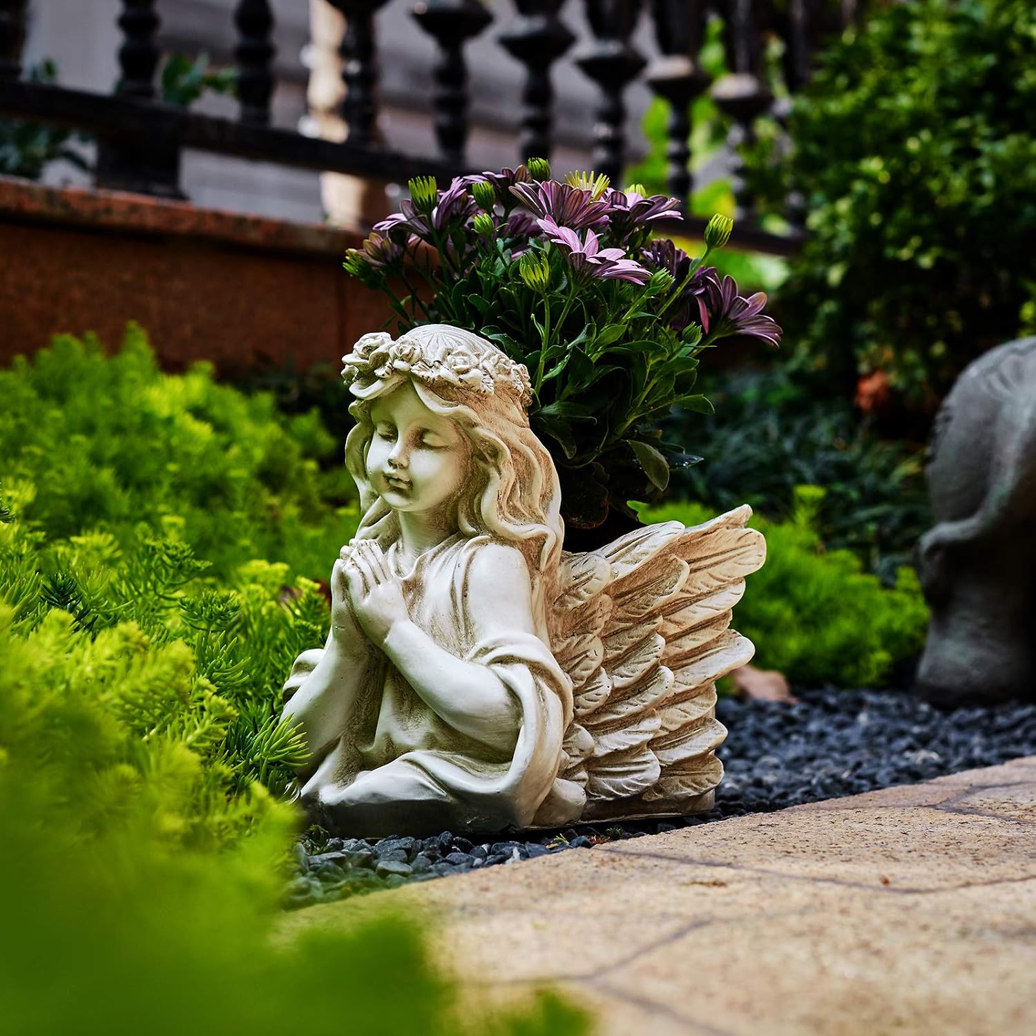 Praying Angel Bust Garden Statue Planters, Angel Wing Planters Pots Mini Vase for Patio, Lawn, Yard Art, Cemetery Grave