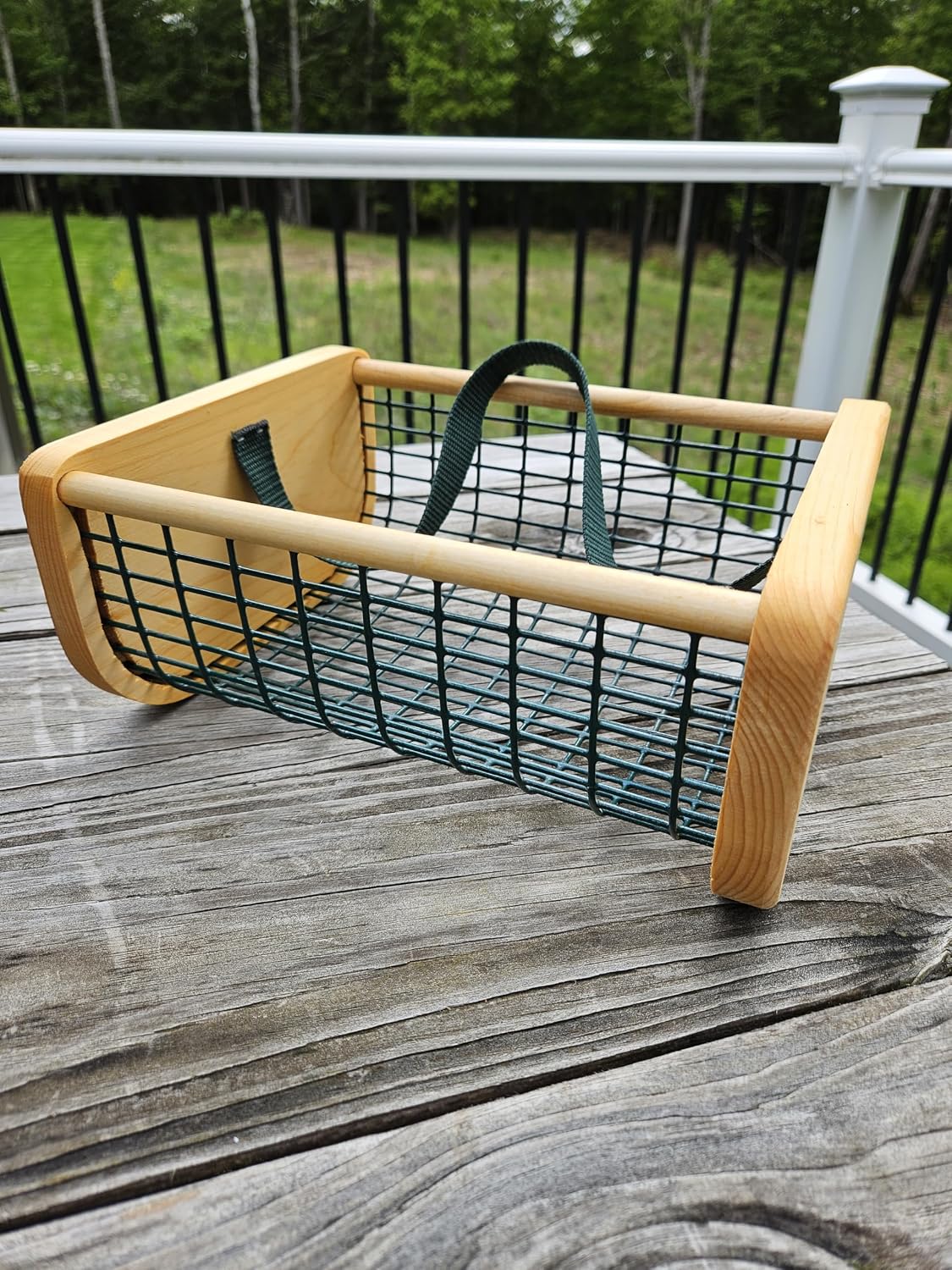 Garden Hod Harvest Basket – Wood & Wire Harvest Basket for Collecting Vegetables, Fruits, Flowers & Eggs, Rustic