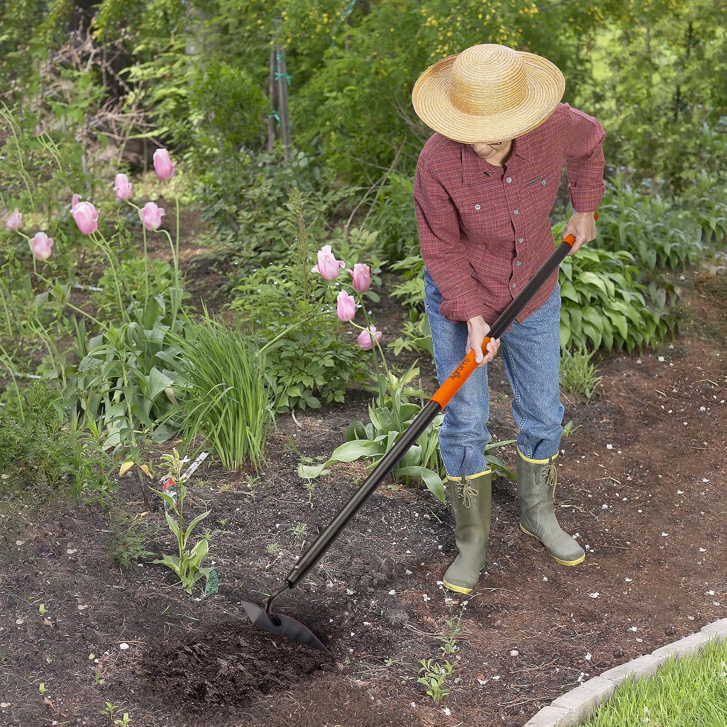 Hoe Garden Tool, Heavy Duty Garden Hoe for Weeding, Metal Garden Hoe with Long Handle, 58 Inches