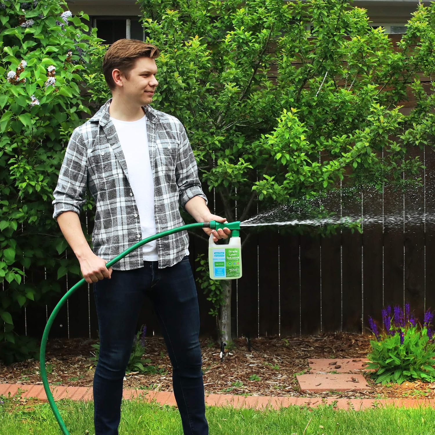 Maximum Green & Growth Fertilizer High Nitrogen 28-0-0 Liquid Lawn Food Spray Spring & Summer- Any Grass Type- Simple