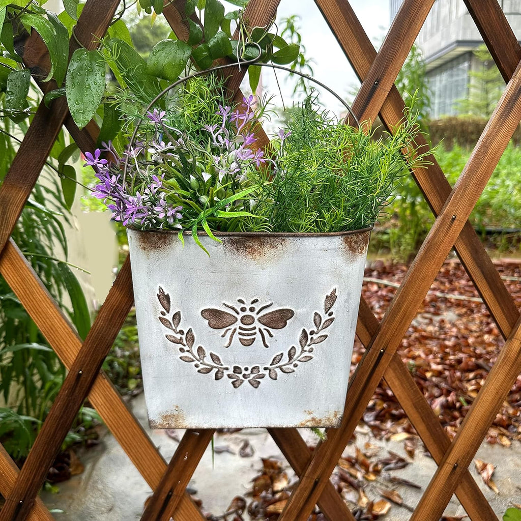 Farmhouse Wall Mount Metal Flower Pots Rustic Galvanized Bee Flower Holder Wall Hanging Pocket Planter for Indoor