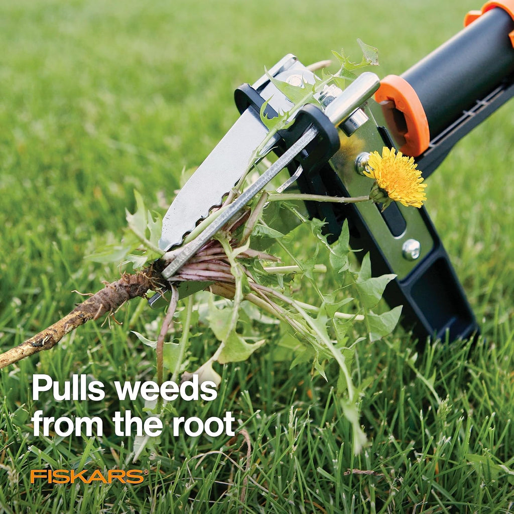 Fiskars Stand-Up Weed Puller Tool, 3 Serrated Stainless Steel Claws, 39"