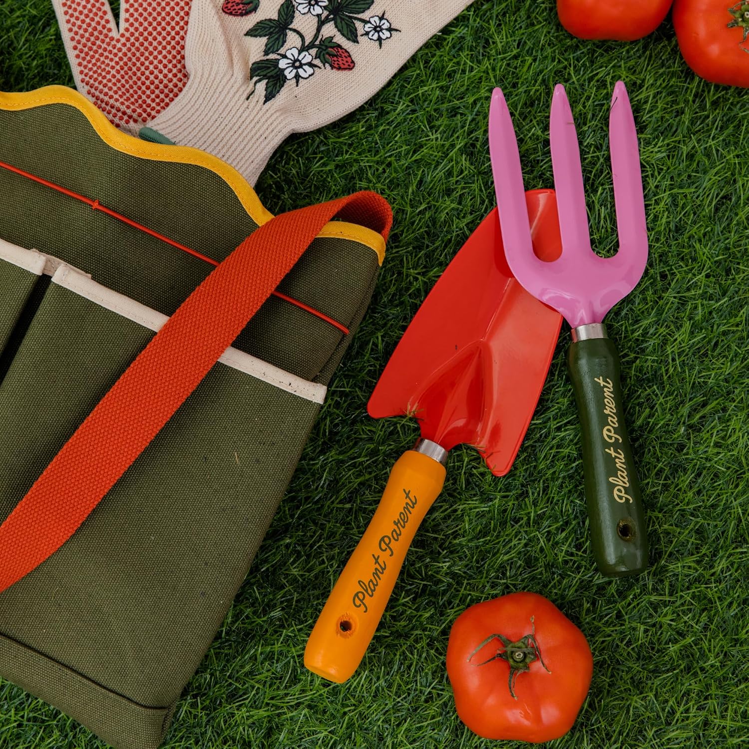 ban.do Garden Tool Bag, Cotton Canvas Outdoor Bag with EVA Lining and Scalloped Edges, Colorblock