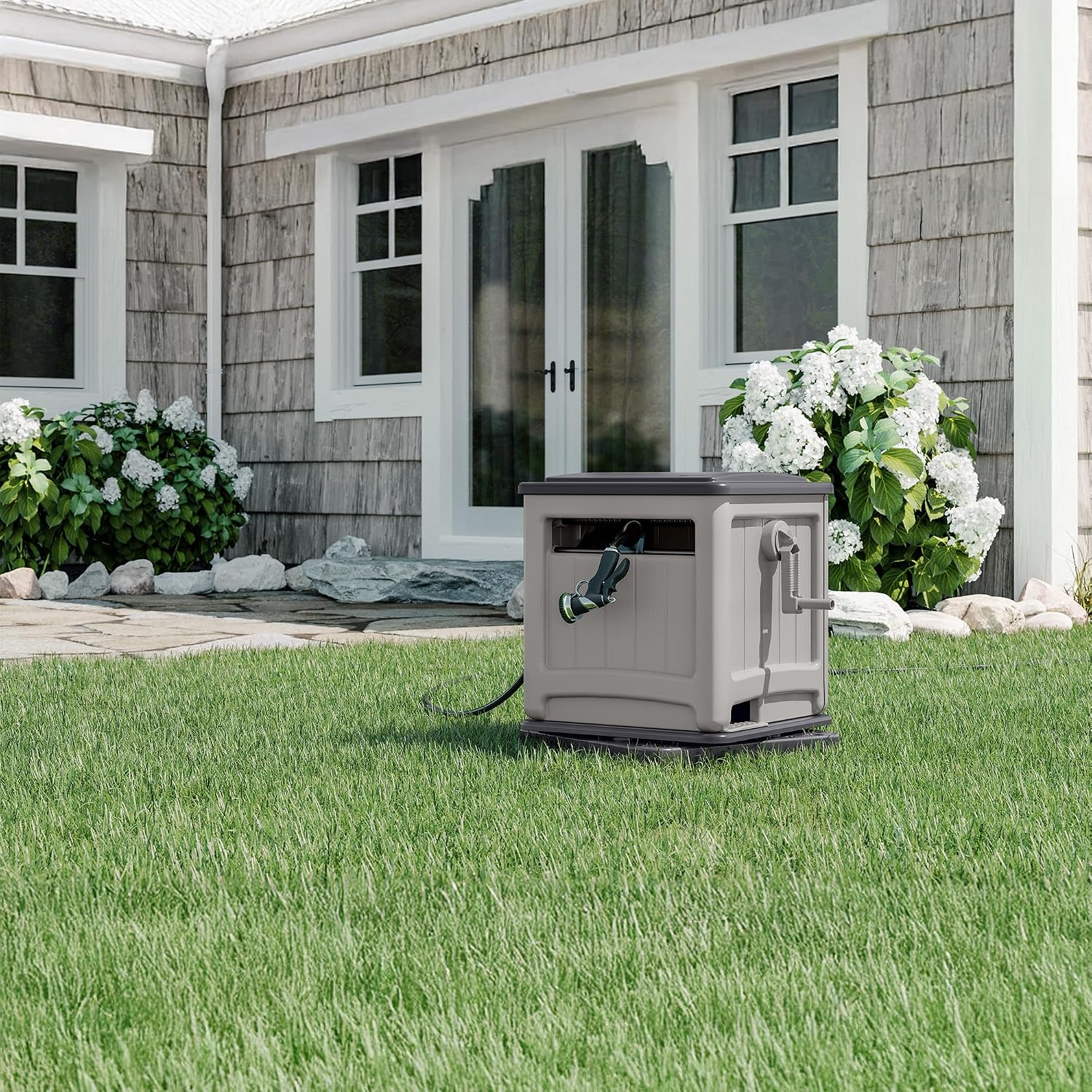 Suncast Swivel Smart Trak Hose Hideaway, 225 Foot x 5/8 Inch Garden Hose Reel with Smart Trak Guide & Swivel Base, Dove
