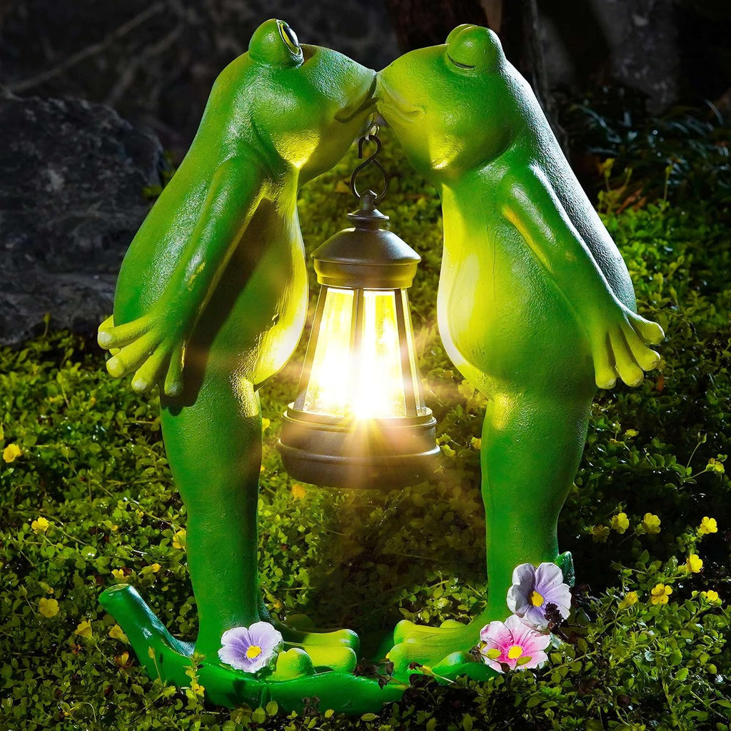 Solar Frogs Statue for Garden Mother's Day Decorations Solar Lantern LED Yard Decorations for Porch Patio,Yard,Lawn