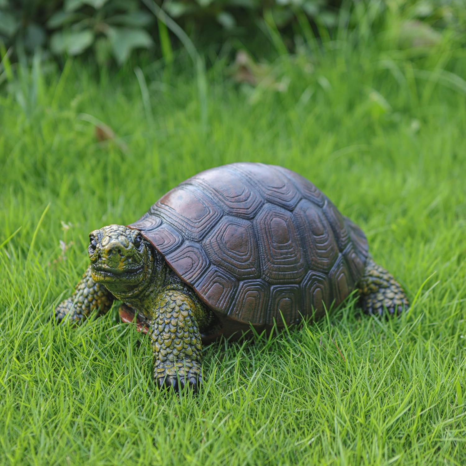 Weather-Resistant Resin Turtle Statue Decoration, Exquisite Handicraft, Artistic Simulation Animal Sculpture, Suitable