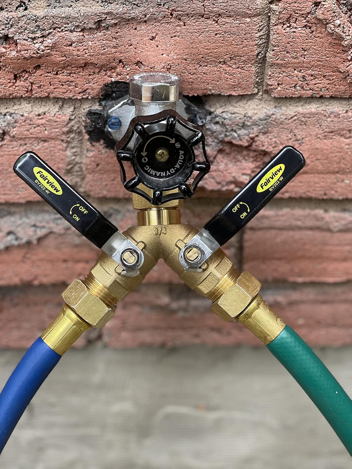 Fairview Industrial-Grade Garden Hose Splitter, Large Handles