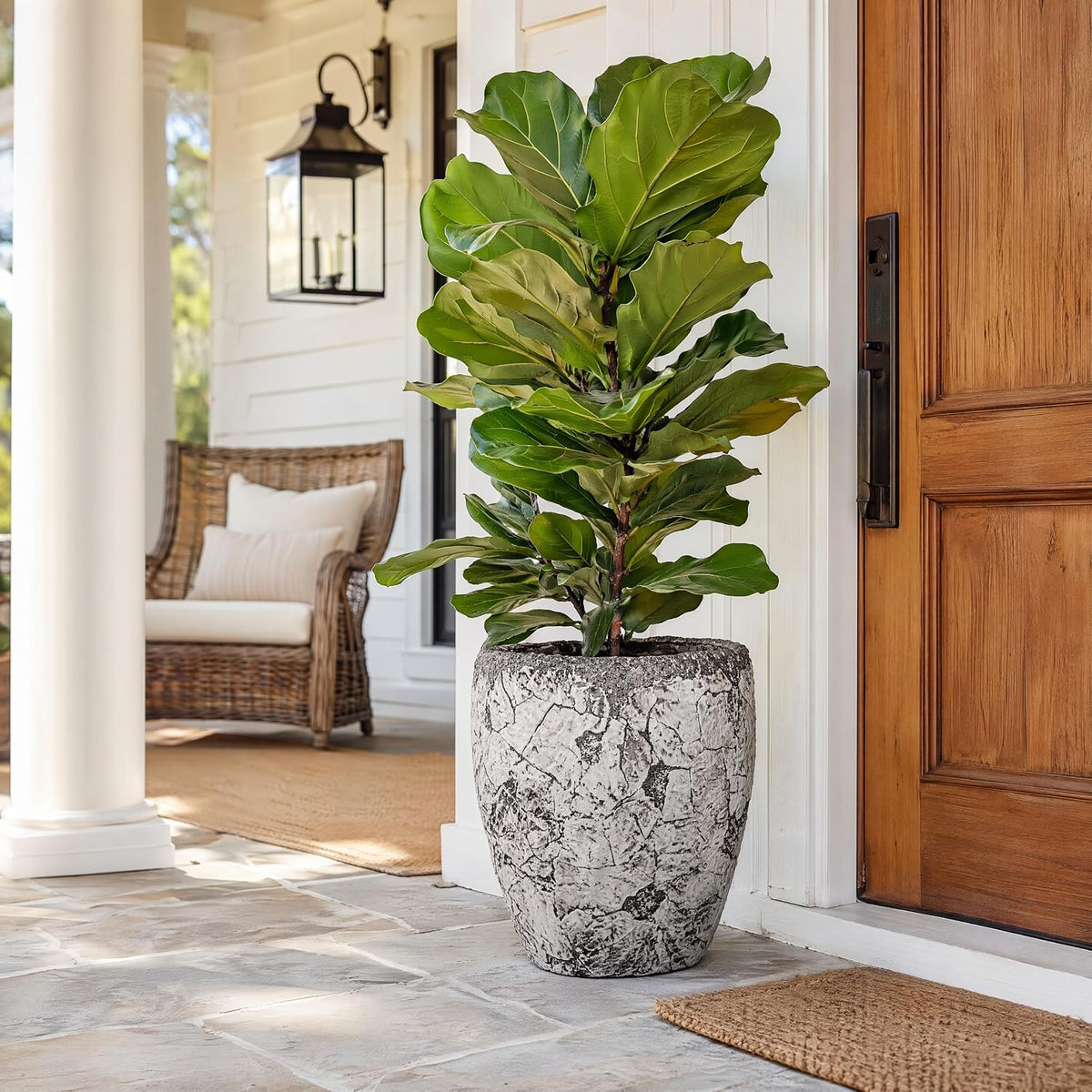 15" H x 11.6" Dia Fiberstone Planter Pot with Drainage Hole, Distressed Black & Gray Decorative Flower Pot for Indoor