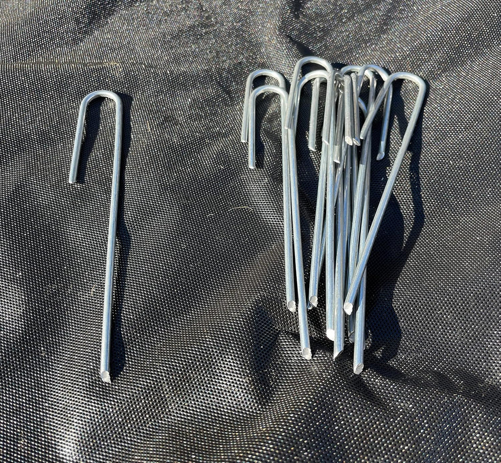 Sandbaggy Drip Tubing Stakes, 200 Pack 5 Inch 14 Gauge Galvanized Steel Drip Irrigation Stakes, Garden Stakes and