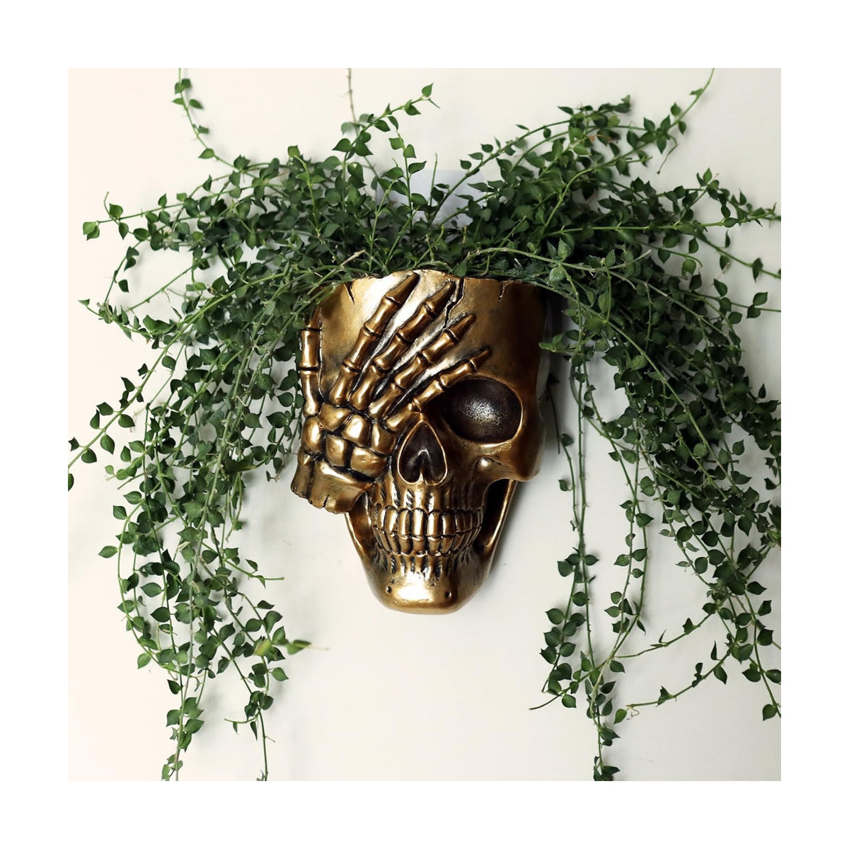 Dolkgy Skull Fence Planter for Outdoor Plants, Spooky Skull Wall Planters for Indoor Outdoor Décor, Funny Gothic Hanging Skeleton Head Plant Pot Gold Face Vase with Drainage