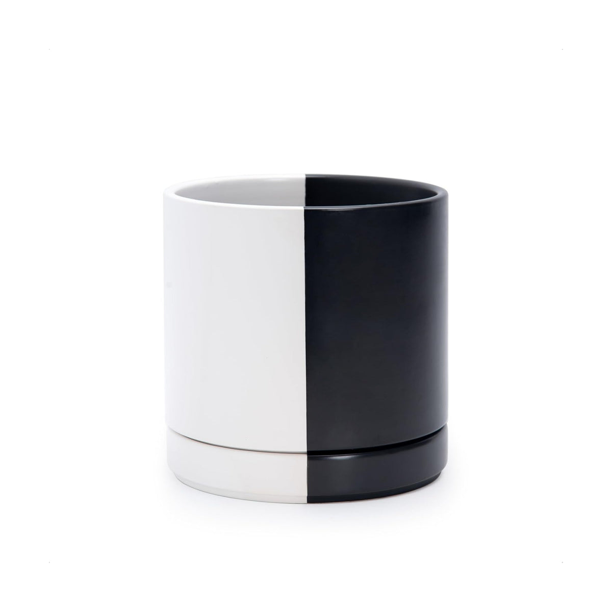 D'vine Dev 6.5 Inch Ceramic Planter Pot, Black White Split, 94-O-C-0