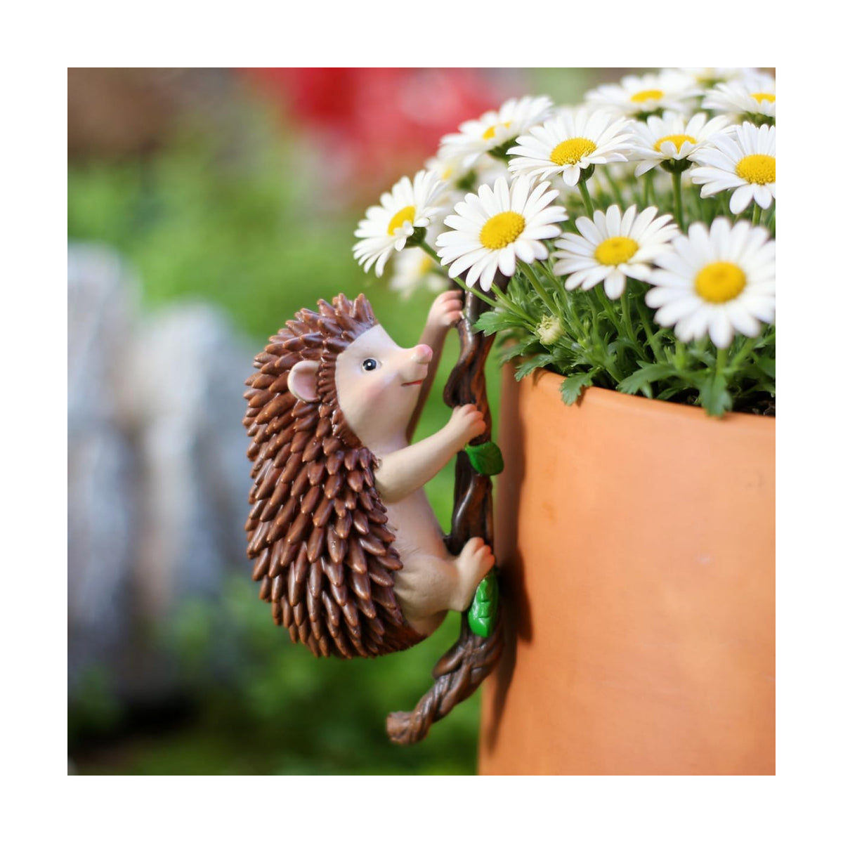 Cute Climbing Hedgehog Flower Pot Hugger Figurines Resin Hanging Animal Statue Planter Pot Decorations for Home Garden Fence Balcony Patio Lawn Yard Ornaments